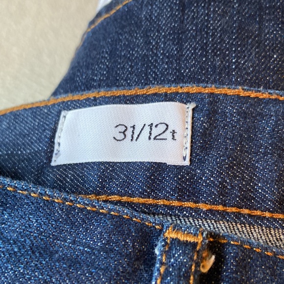 GAP 1969 Denim Mini with White Ruffle along Bottom - Picture 4 of 13